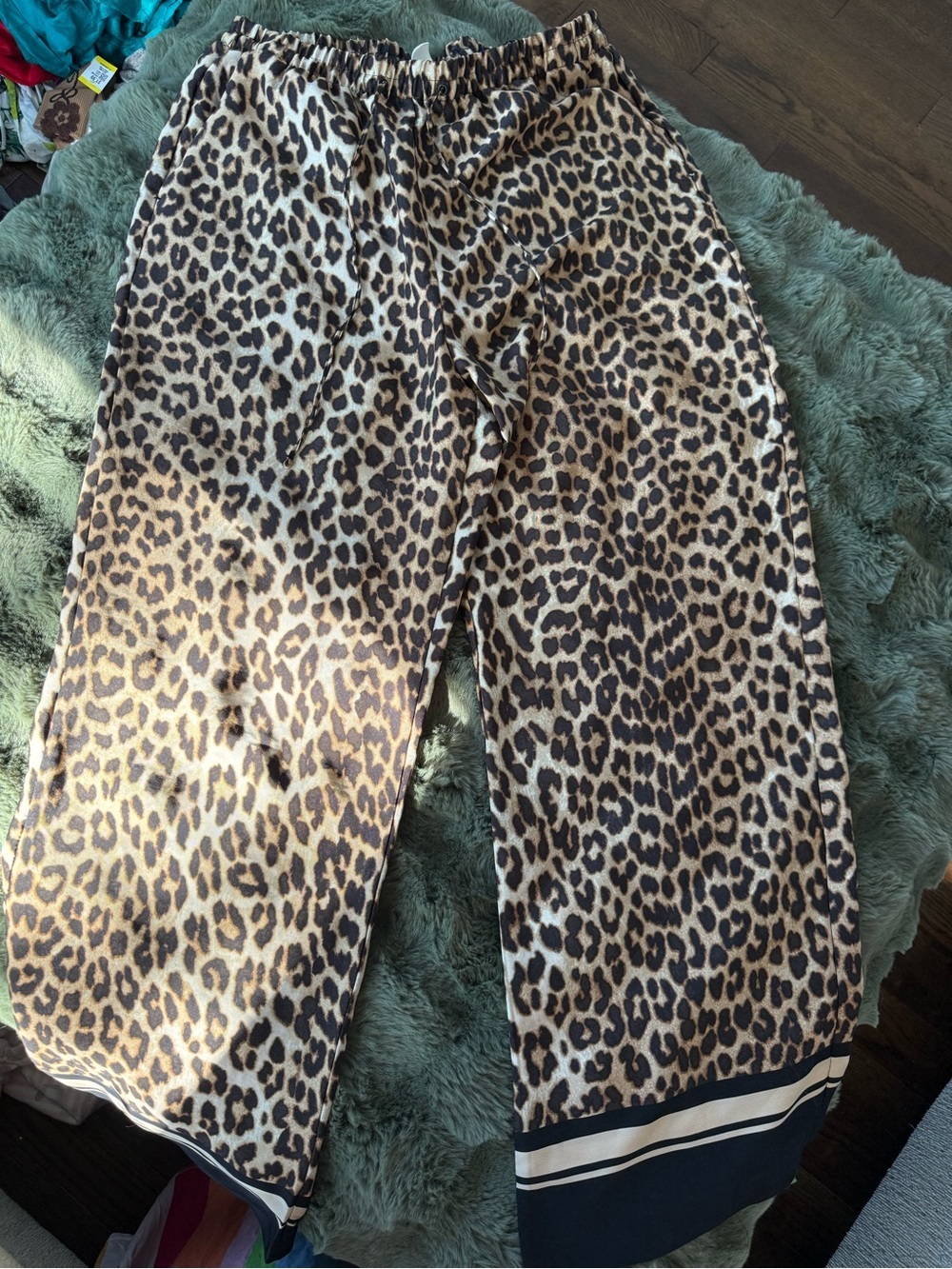 H&M Leopard Print Wide Leg Pants in Brown and Black Size Large - Picture 2 of 6